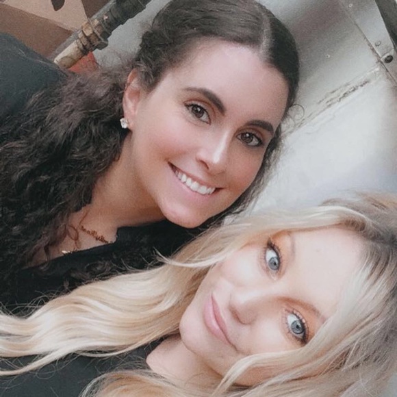 Meet your Posher, Emily rose - Picture 2 of 4